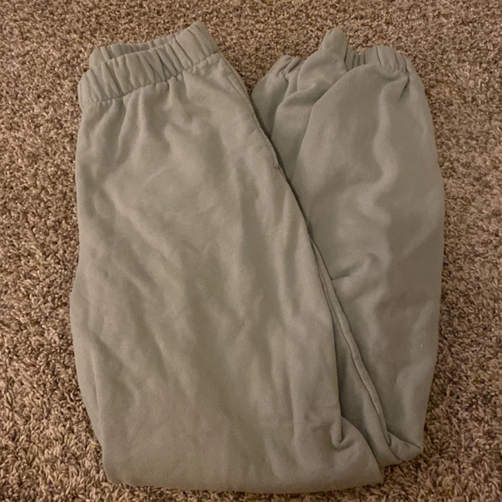 brandy rosa sweatpants!